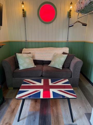 Ferienwohnung Ted'S Shed Bishop Auckland Exterior foto