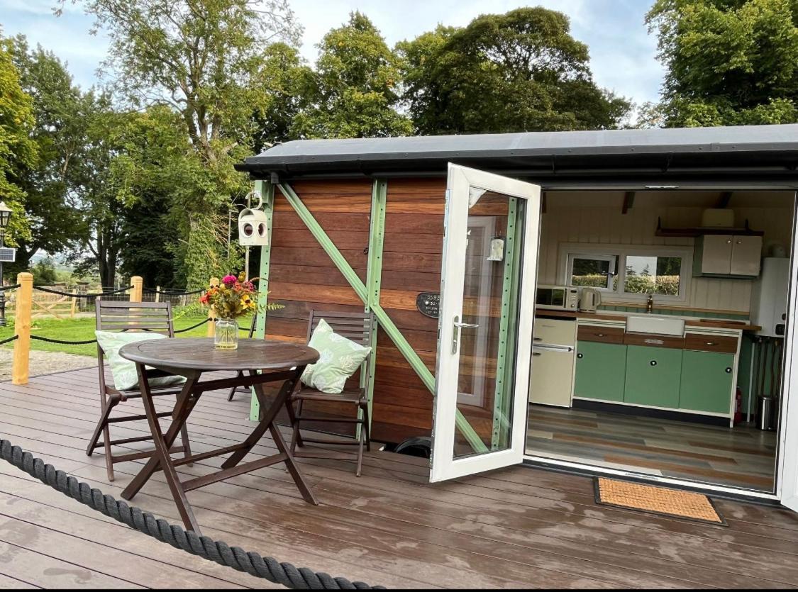Ferienwohnung Ted'S Shed Bishop Auckland Exterior foto